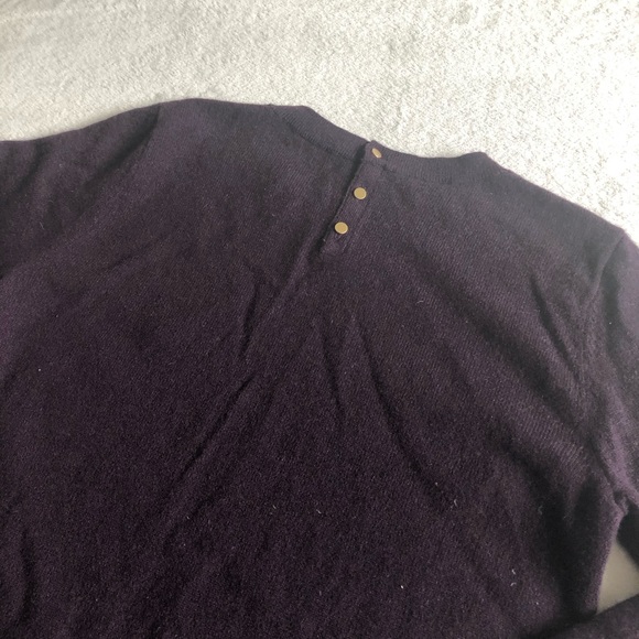 Club Monaco 100% Cashmere Sweater - Picture 2 of 6